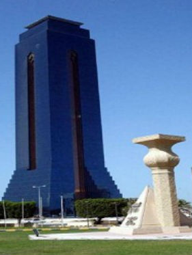CRYSTAL TOWER HELIPAD AT SNABES MANAMA BAHRAIN MOAYYED TOWER